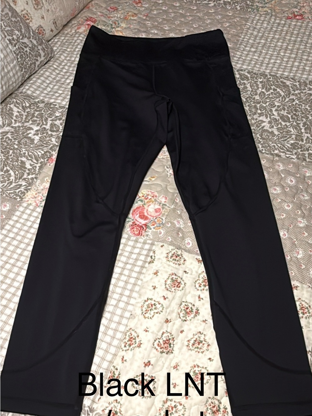 Zyia active Black LNG Leggings with Pockets size 8/10 NWOT